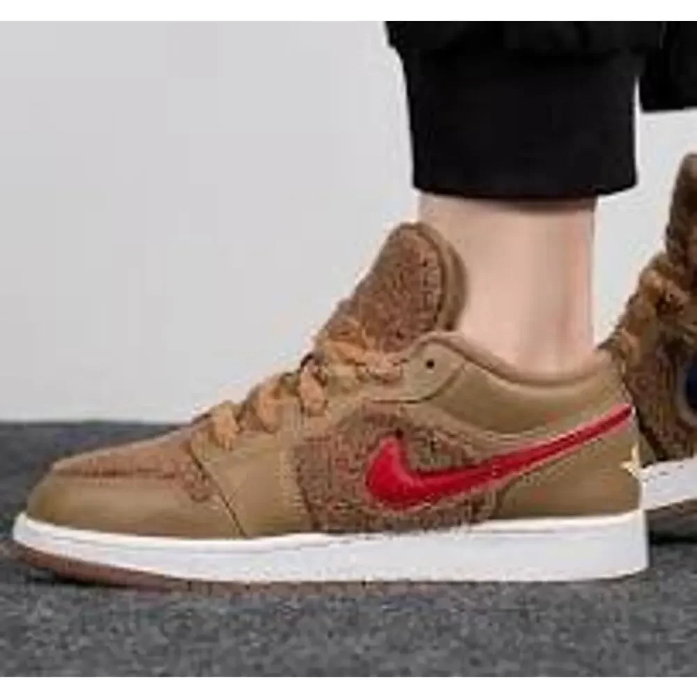 Nike Air Jordan Youth 1 Low Utility GS Teddy Bear‎ Comfort Sneakers Sz 4.5 Beige